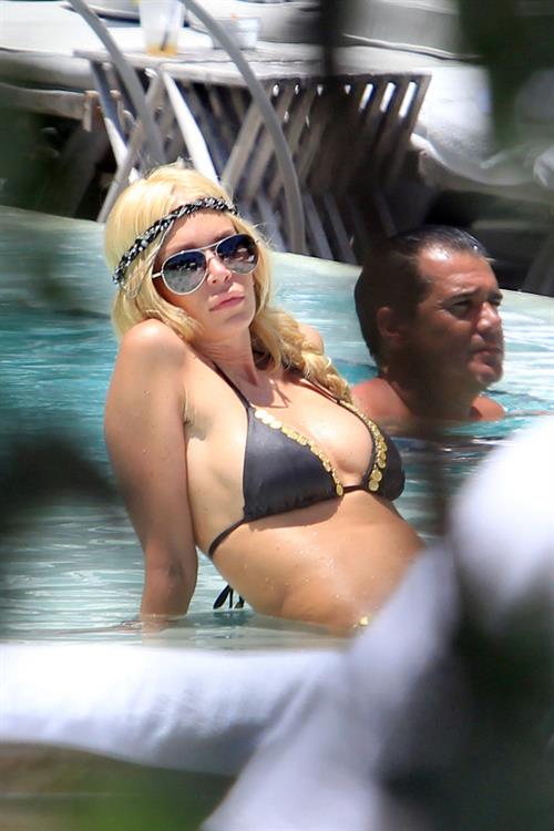 Jenna Jameson in a bikini