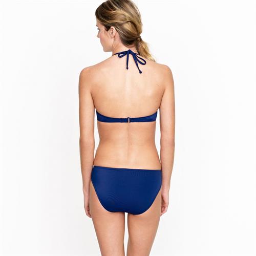 Shannan Click in a bikini - ass