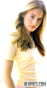 Alicia Silverstone