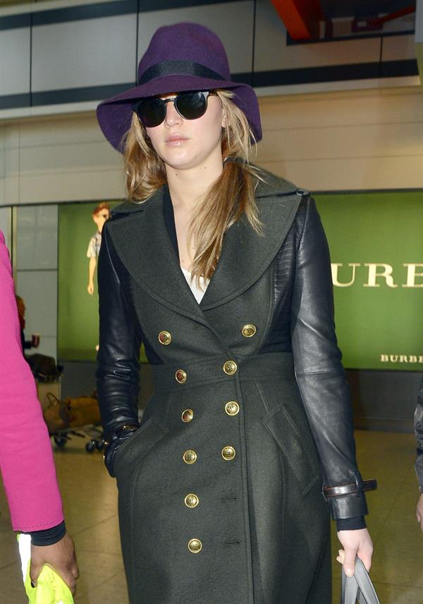 Jennifer Lawrence - Hot hat and glasses at Heathrow Airport in London (08.02.2013) 
