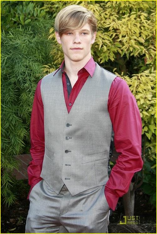Lucas Till