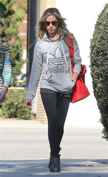 Ashley Tisdale voting in LA 11/6/12
