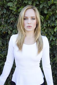 Caity Lotz