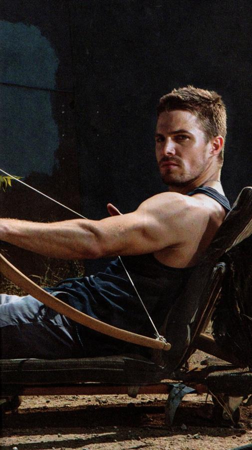 Stephen Amell