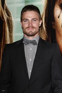 Stephen Amell