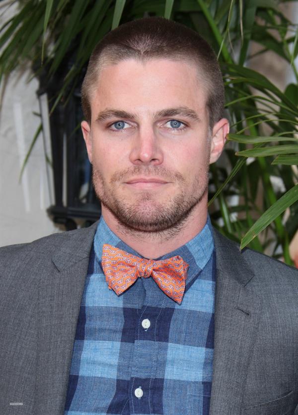 Stephen Amell