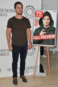 Stephen Amell