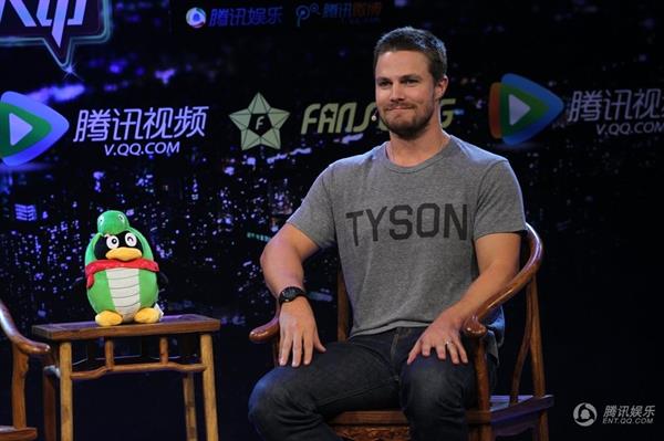 Stephen Amell