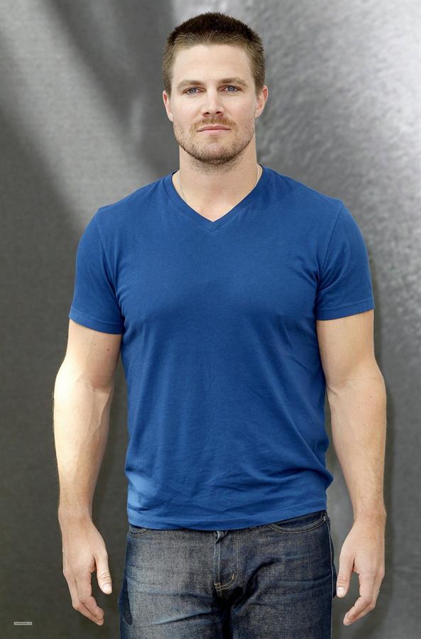 Stephen Amell