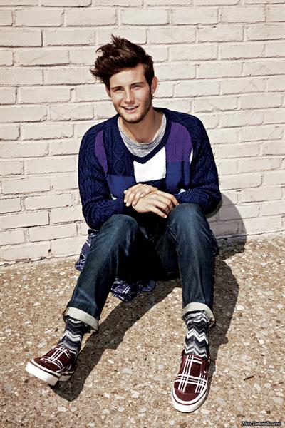 Nico Tortorella