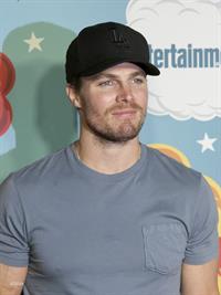 Stephen Amell