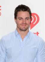Stephen Amell