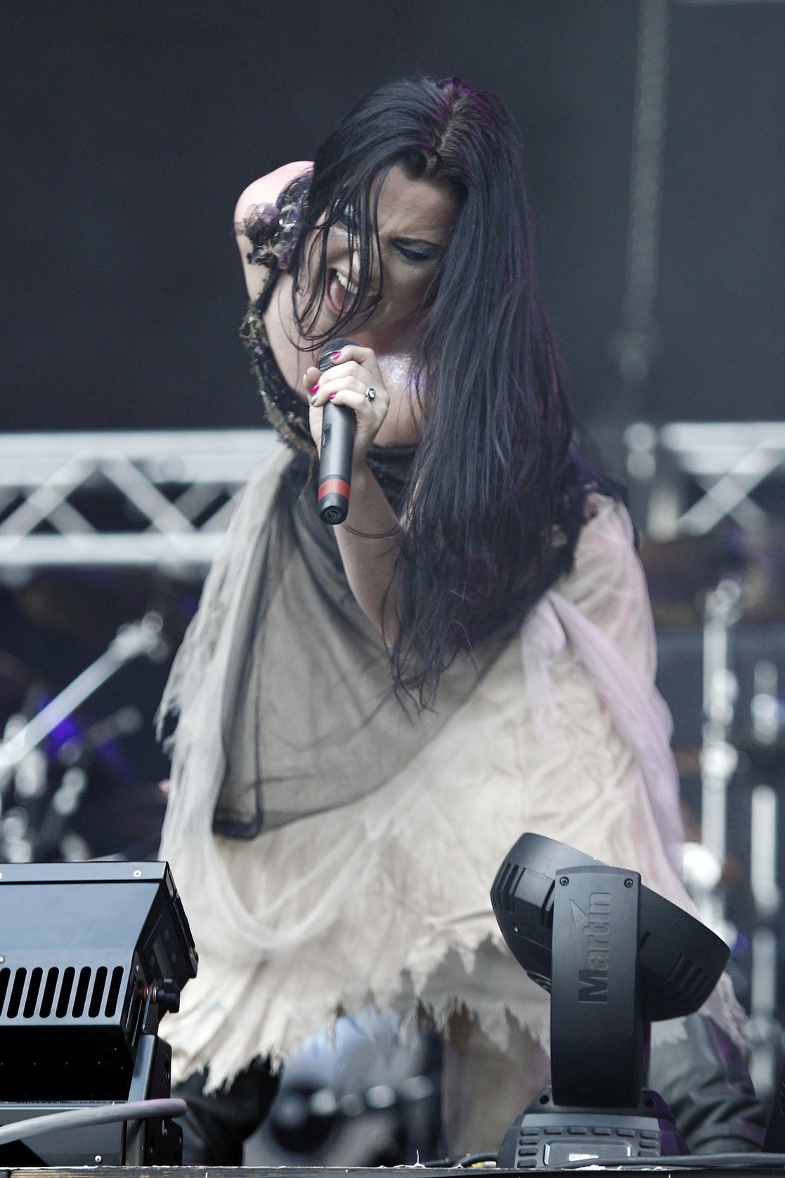 Amy Lee - Evanescence perform at the 2012 Heineken Jammin festival on July 6, 2012