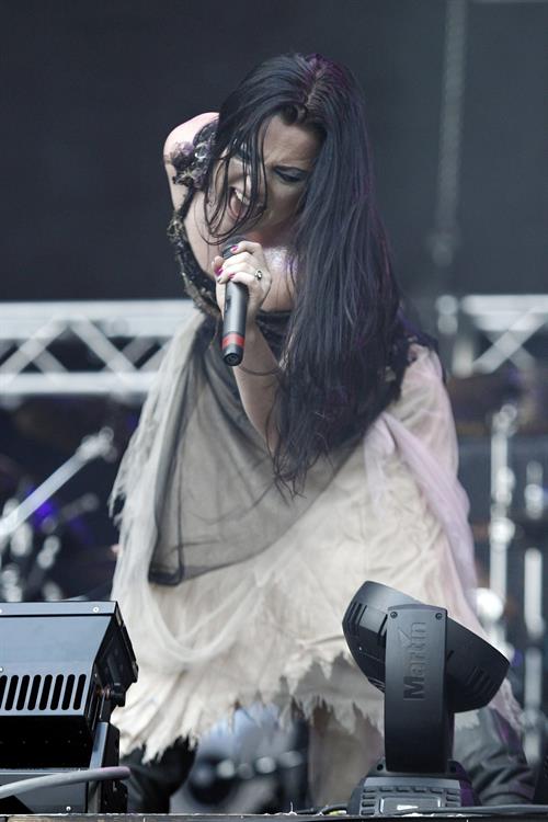 Amy Lee - Evanescence perform at the 2012 Heineken Jammin festival on July 6, 2012