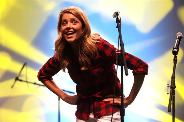 Grace Helbig