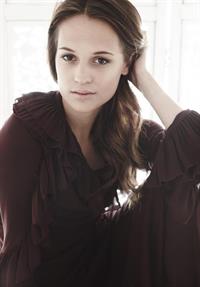 Alicia Vikander