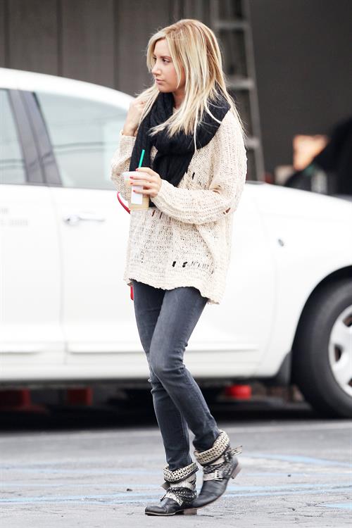 Ashley Tisdale Starbucks in LA 11/29/12 