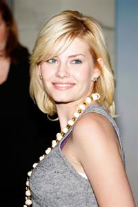 Elisha Cuthbert