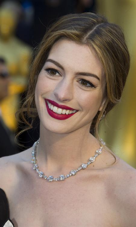 Anne Hathaway 83rd annual Academy Awards in Hollywood on February 27, 2011