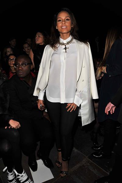 Alicia Keys Paris Fashion Week on March 4, 2012