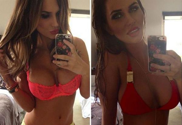 Rosanna Arkle in lingerie taking a selfie