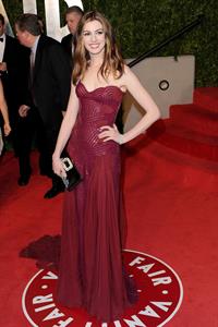 Anne Hathaway Vanity Fair Oscar Party on February 27, 2011