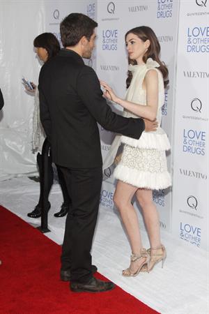Anne Hathaway Love & Other Drugs screening at the DGA Theater in New York City on November 16, 2010