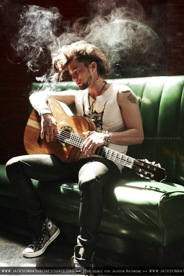 Jackson Rathbone