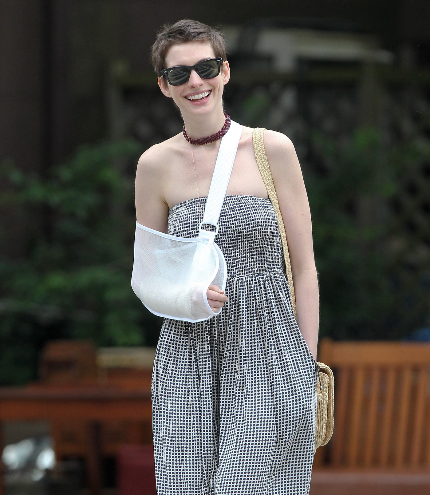 Anne Hathaway out for lunch in Brooklyn New York City on May 30, 2012