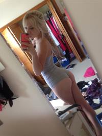 Anonymous taking a selfie and - ass