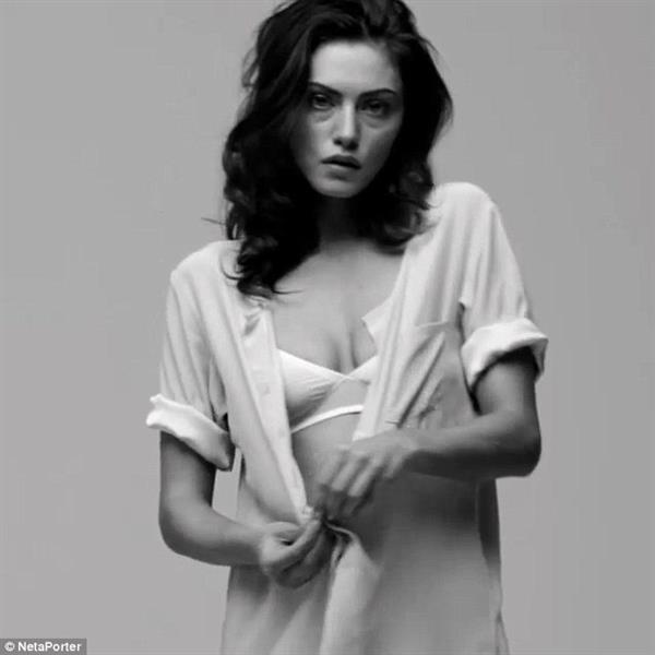 Phoebe Tonkin