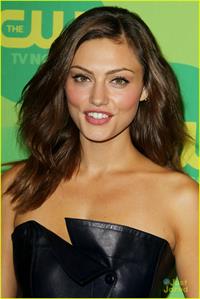 Phoebe Tonkin