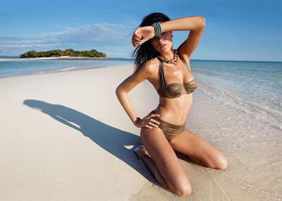 Jenna Pietersen in a bikini