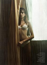 Kenza Fourati in lingerie