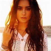 Lily Collins