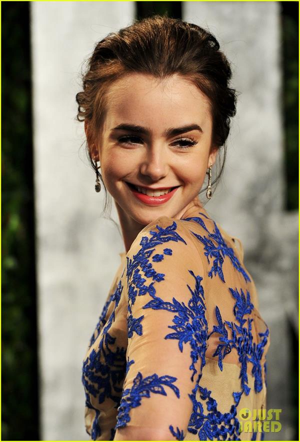 Lily Collins