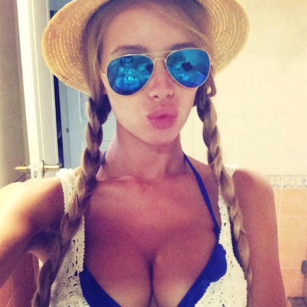 Olya Abramovich taking a selfie