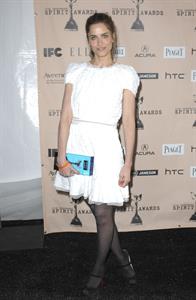 Amanda Peet Film Independent Spirit awards at Santa Monica Beach on February 26, 2011