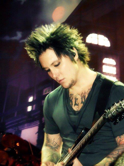 Synyster Gates