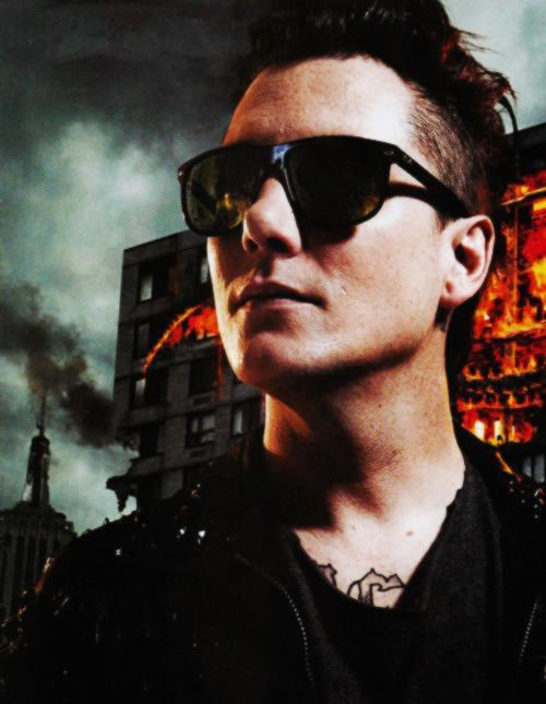 Synyster Gates