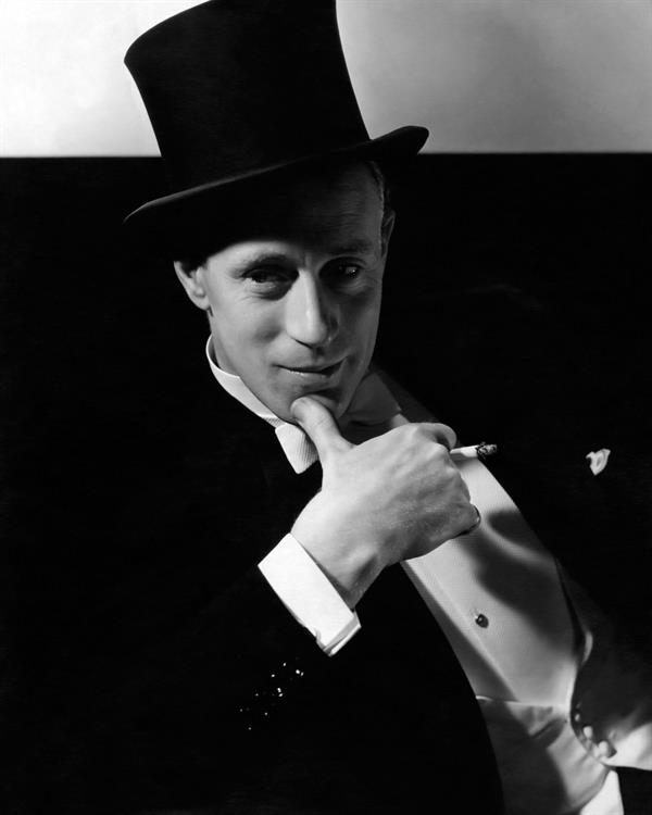 Leslie Howard