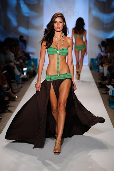 Alice Panikian Lingerie Pictures Alice Panikian in lingerie