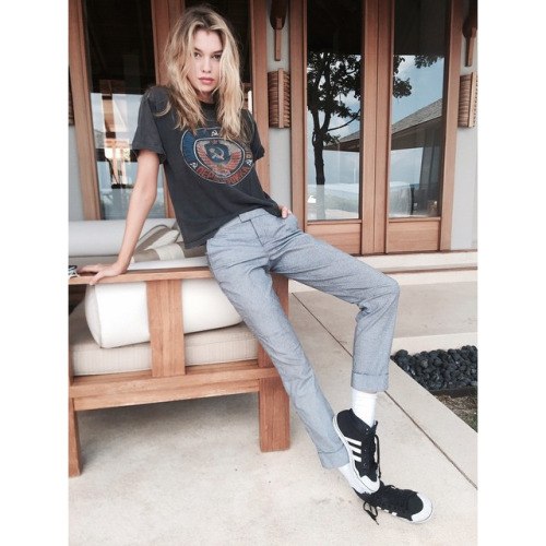 Stella Maxwell