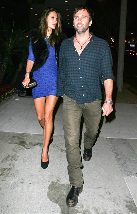 Alessandra Ambrosio out about in Los Angeles 24.09.11 