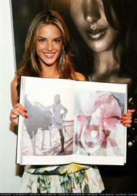 Alessandra Ambrosio in lingerie