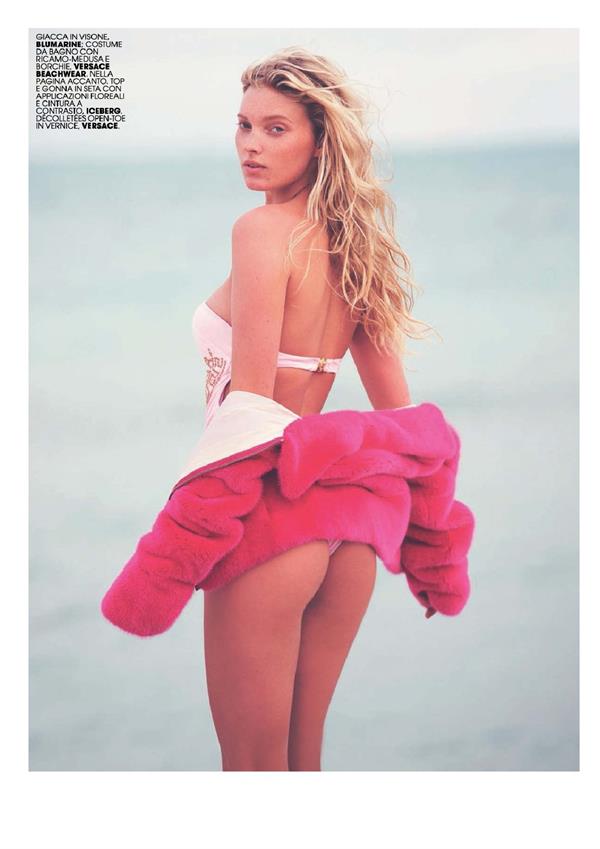 Elsa Hosk in a bikini - ass