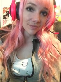 Lyz Brickley taking a selfie