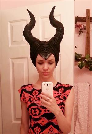 Lyz Brickley - Maleficent Cosplay