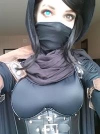 Lyz Brickley - Thief Garrett Cosplay