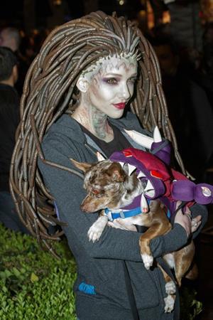 Lyz Brickley - Kerrigan Cosplay